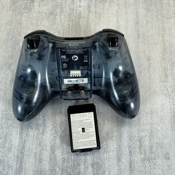 System-Halo 4 Limited Edition Console Xbox 360 Controllers Tested With Cables - Picture 9 of 16